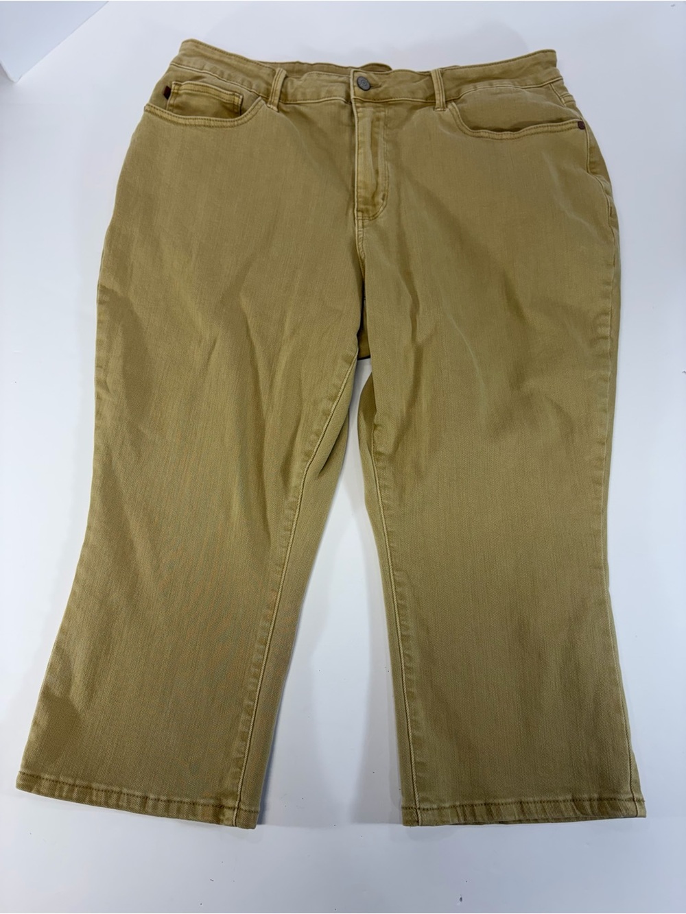 Judy Blue Garment Dyed Khaki High Waist Capris Size 18W Style JB78108C